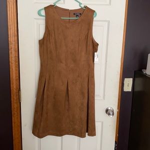 Roz & Ali brown suede dress knee length dress.